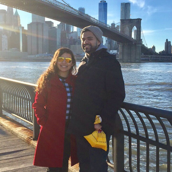 Meet your Posher, Ana flávia - Picture 3 of 3